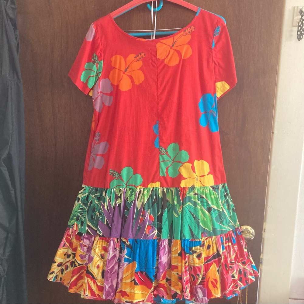 Hilo Hattie Red Floral Dress